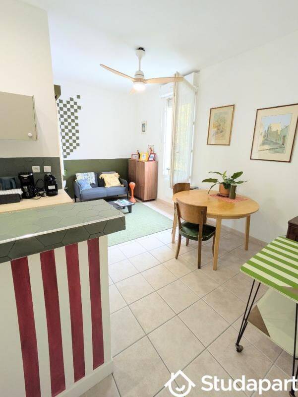 Appartement 1 pièce 28 m² · à Marseille 5ème Arrondissement · 28 m² · 940 €
