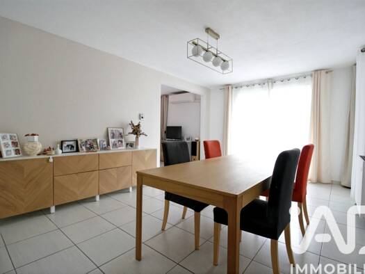 Appartement à vendre 410 000 € 4 pièces 3 chambres 100 m² RDC Jas de Bouffan Aix-en-Provence 13100