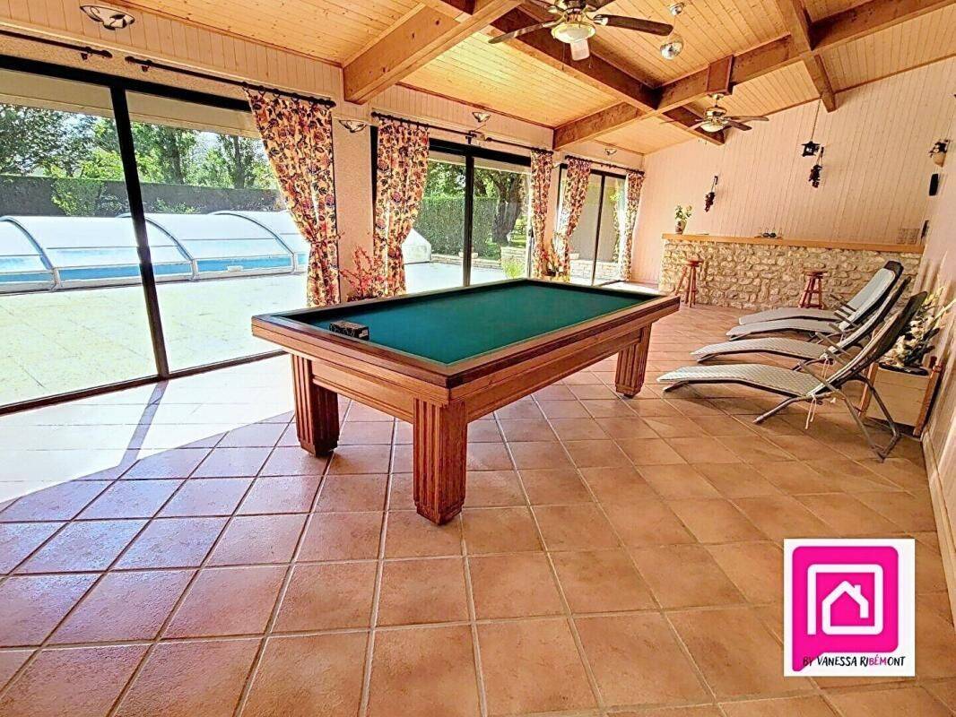 Maison 7 pièces 170 m² · à Châteaudun · 170 m² · 271 000 €