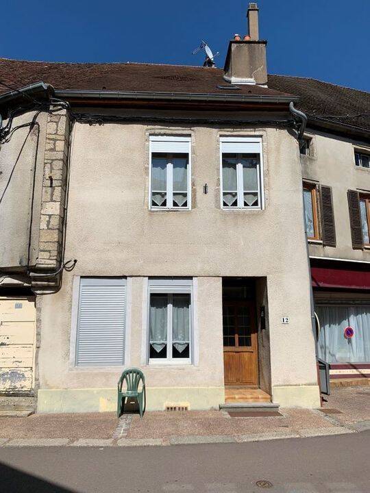 Maison 4 pièces 110 m² · à Saulieu · 110 m² · 110 000 €