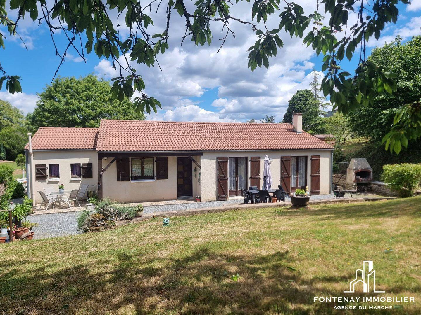 Maison 4 pièces 91 m² · à Longèves · 90,9 m² · 181 500 €