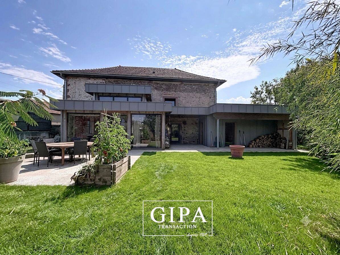 Maison 8 pièces 262 m² · à Phalsbourg · 262 m² · 599 900 €
