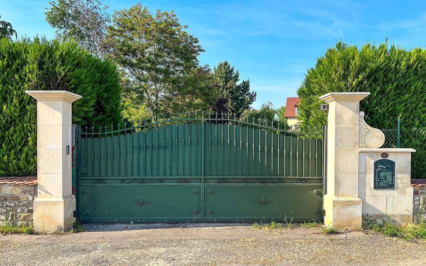 Maison 9 pièces 180 m² · à Jussey · 180 m² · 455 000 €