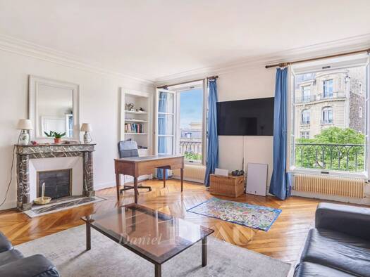 Appartement à vendre 1 690 000 € 4 pièces 2 chambres 75,5 m² Étage 4/6 Invalides Paris 7ème arrondissement 75007