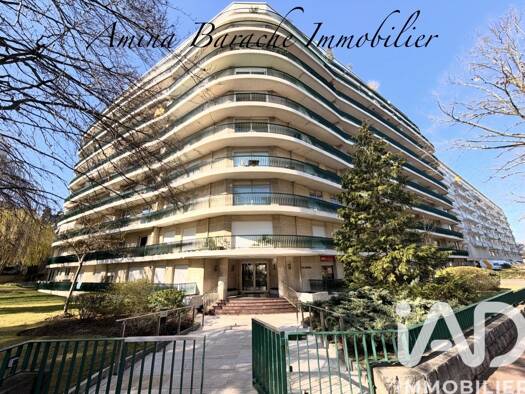 Appartement à vendre 275 000 € 3 pièces 2 chambres 60 m² Étage 1/10 Parc de Sceaux Sceaux 92330