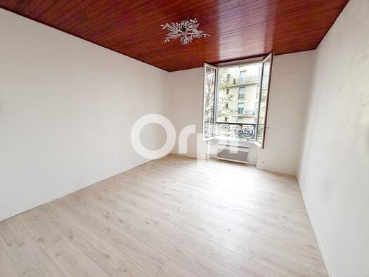Appartement à vendre 199 000 € 2 pièces 1 chambre 43 m² 1er étage Chatrian Le Raincy 93340