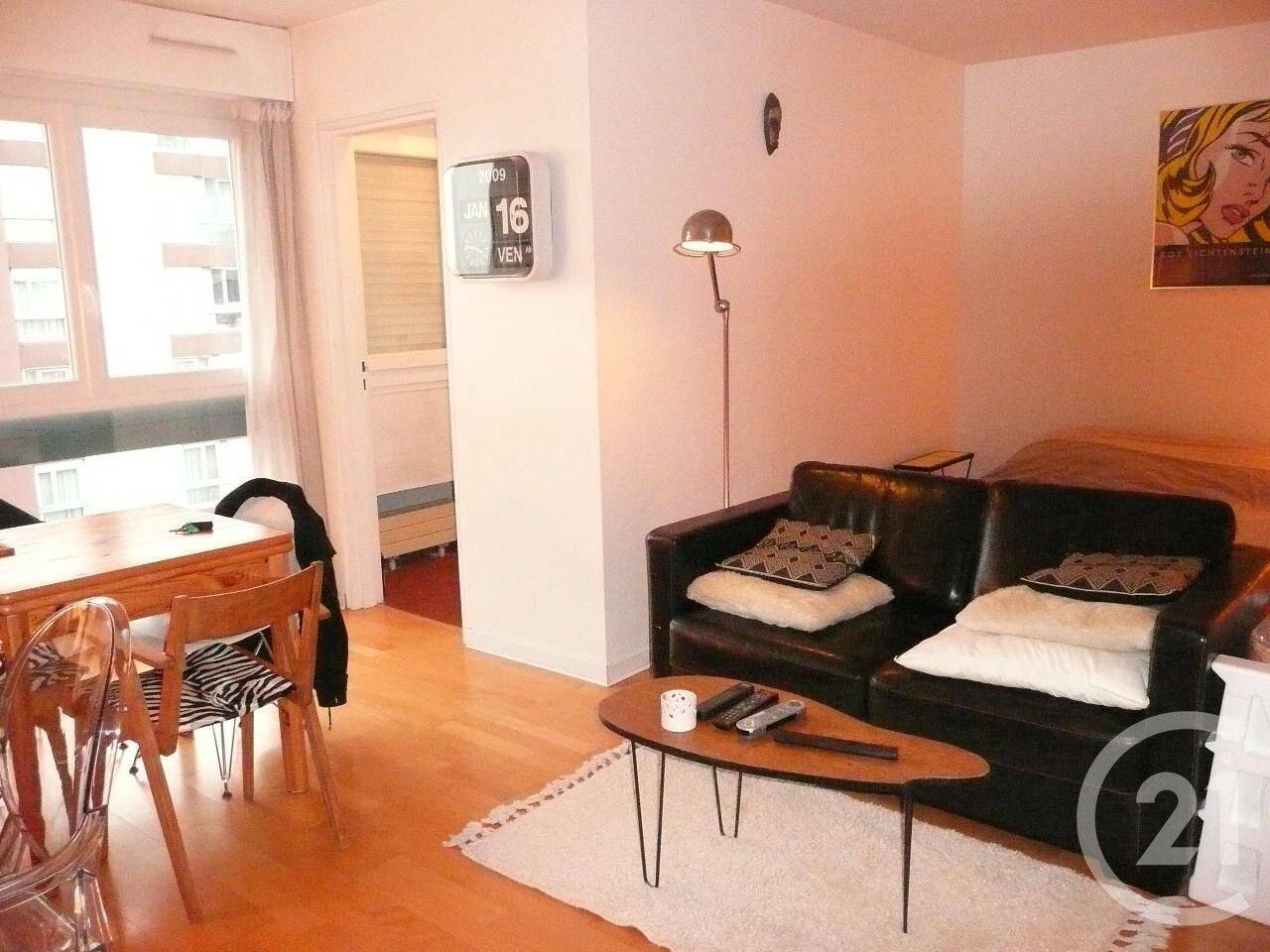 Appartement 1 pièce 35 m² · à Élancourt · 35,1 m² · 734 €