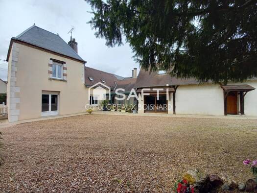 Maison à vendre 209 000 € 8 pièces 5 chambres 188 m² 4 091 m² de terrain Cloyes-sur-le-Loir 28220