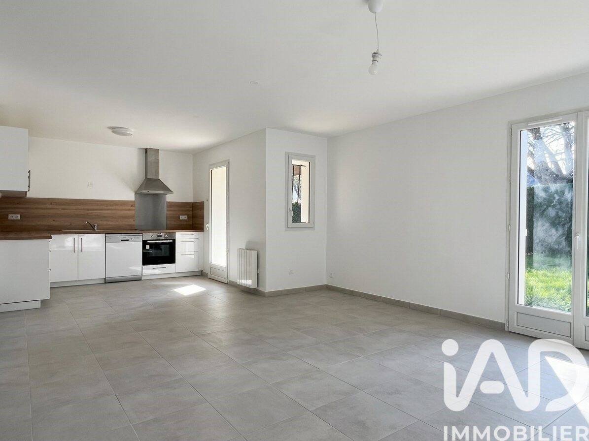 Maison 5 pièces 94 m² · à Breteil · 93,8 m² · 271 000 €