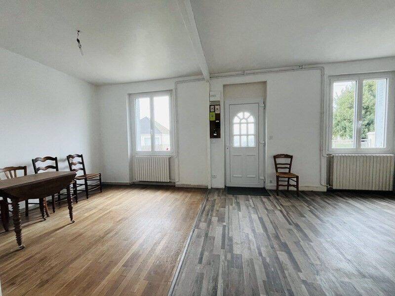 Maison 4 pièces 101 m² · à Saint-Amand-Montrond · 101 m² · 92 000 €