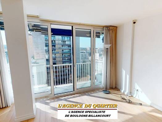 Appartement à vendre 579 000 € 3 pièces 2 chambres 77 m² Étage 7/11 Grenier–Point du Jour Boulogne-Billancourt 92100