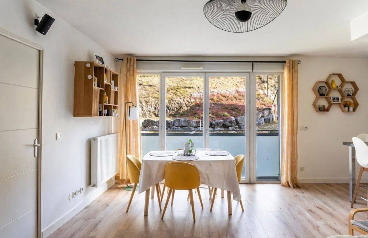 Appartement 4 pièces 88 m² · à Saint-Cyr-au-Mont-d'Or · 88 m² · 399 000 €