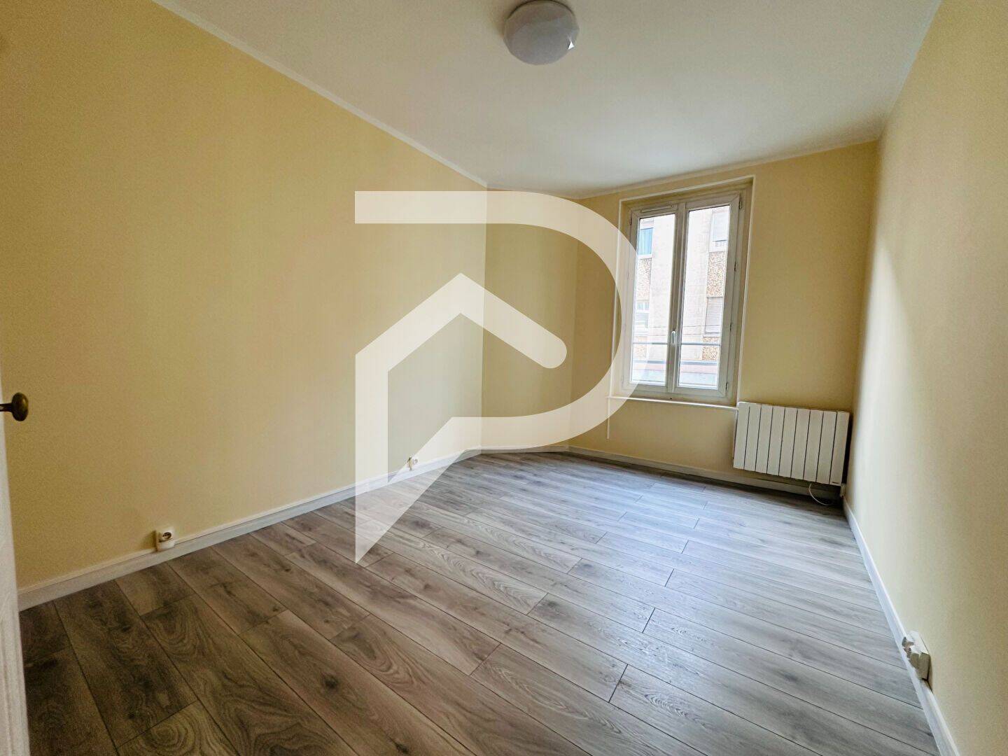 Appartement 2 pièces 44 m² · à Creil · 44 m² · 720 €