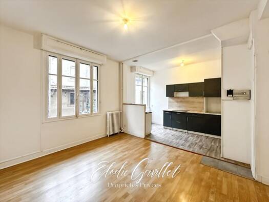 Appartement à vendre 89 900 € 3 pièces 2 chambres 69 m² Étage 1/4 Centre Ville Carcassonne 11000