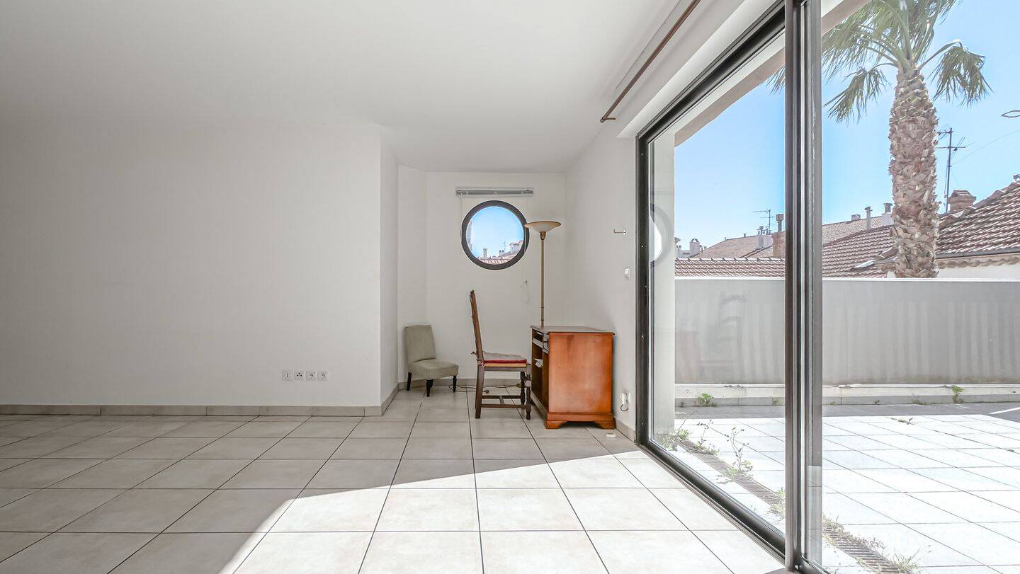 Appartement 3 pièces 87 m² · à Hyères · 87 m² · 439 000 €