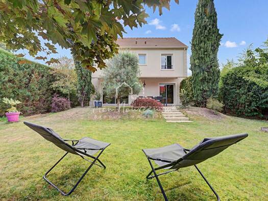Maison à vendre 759 000 € 7 pièces 5 chambres 188 m² 870 m² de terrain Grenouillère-Marnois-Rive de Marne Noisy-le-Grand 93160