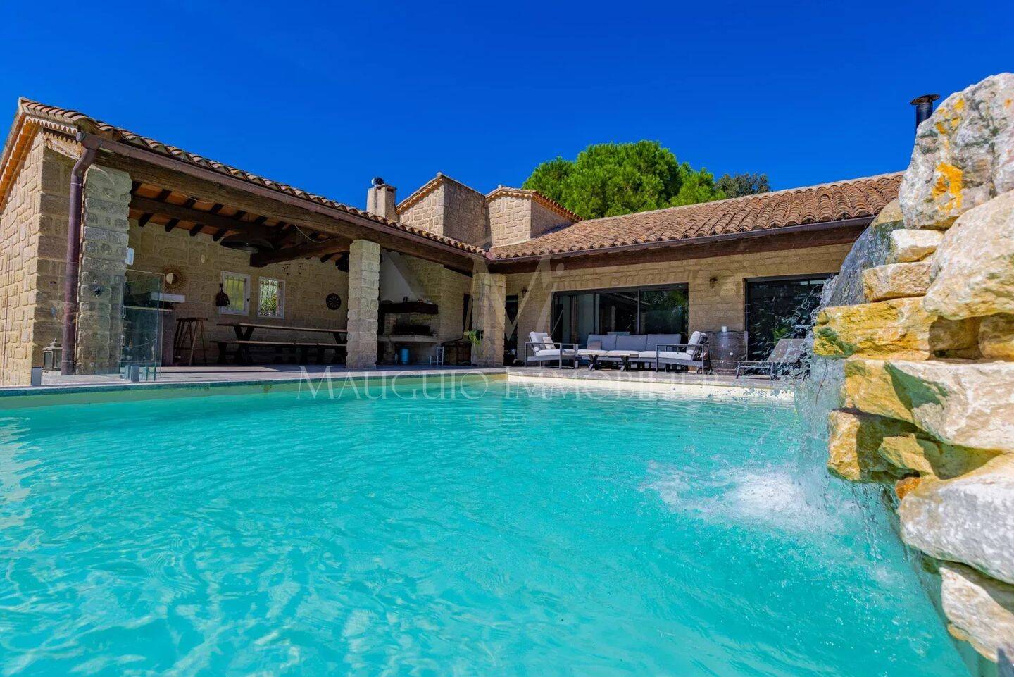 Maison 7 pièces 230 m² · à Mauguio · 230 m² · 1 495 000 €