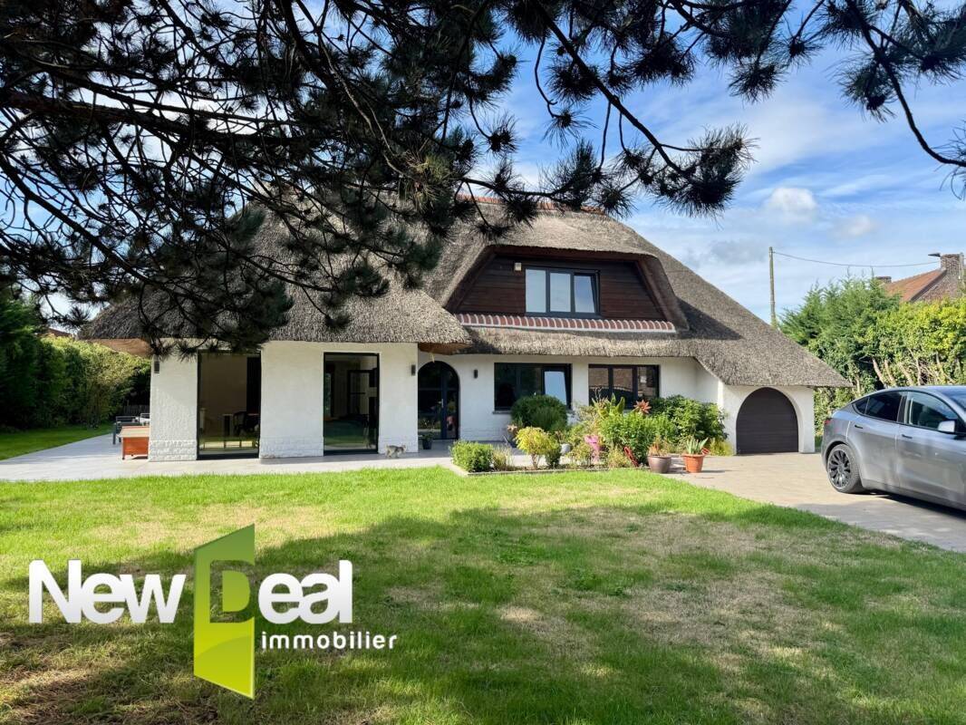 Maison 9 pièces 240 m² · à Hergnies · 240 m² · 489 000 €