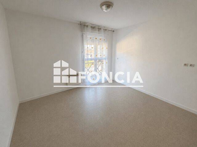 Appartement 1 pièce 18 m² · à Arras · 17,8 m² · 305 €