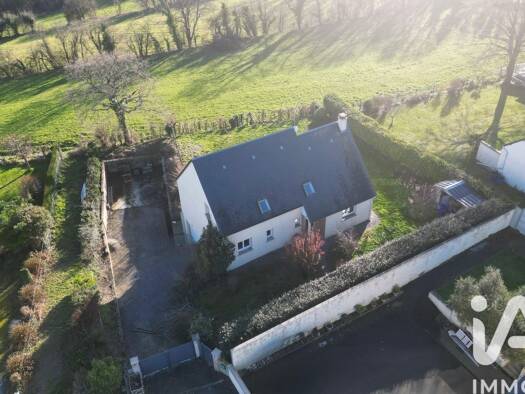 Maison à vendre 367 900 € 9 pièces 7 chambres 150 m² 850 m² de terrain Bréhal 50290