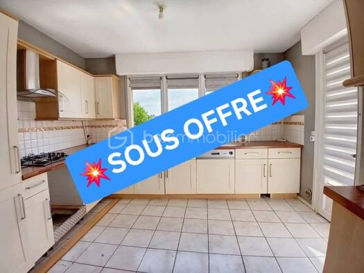 Immeuble à vendre 178 000 € 228 m² Auberchicourt 59165