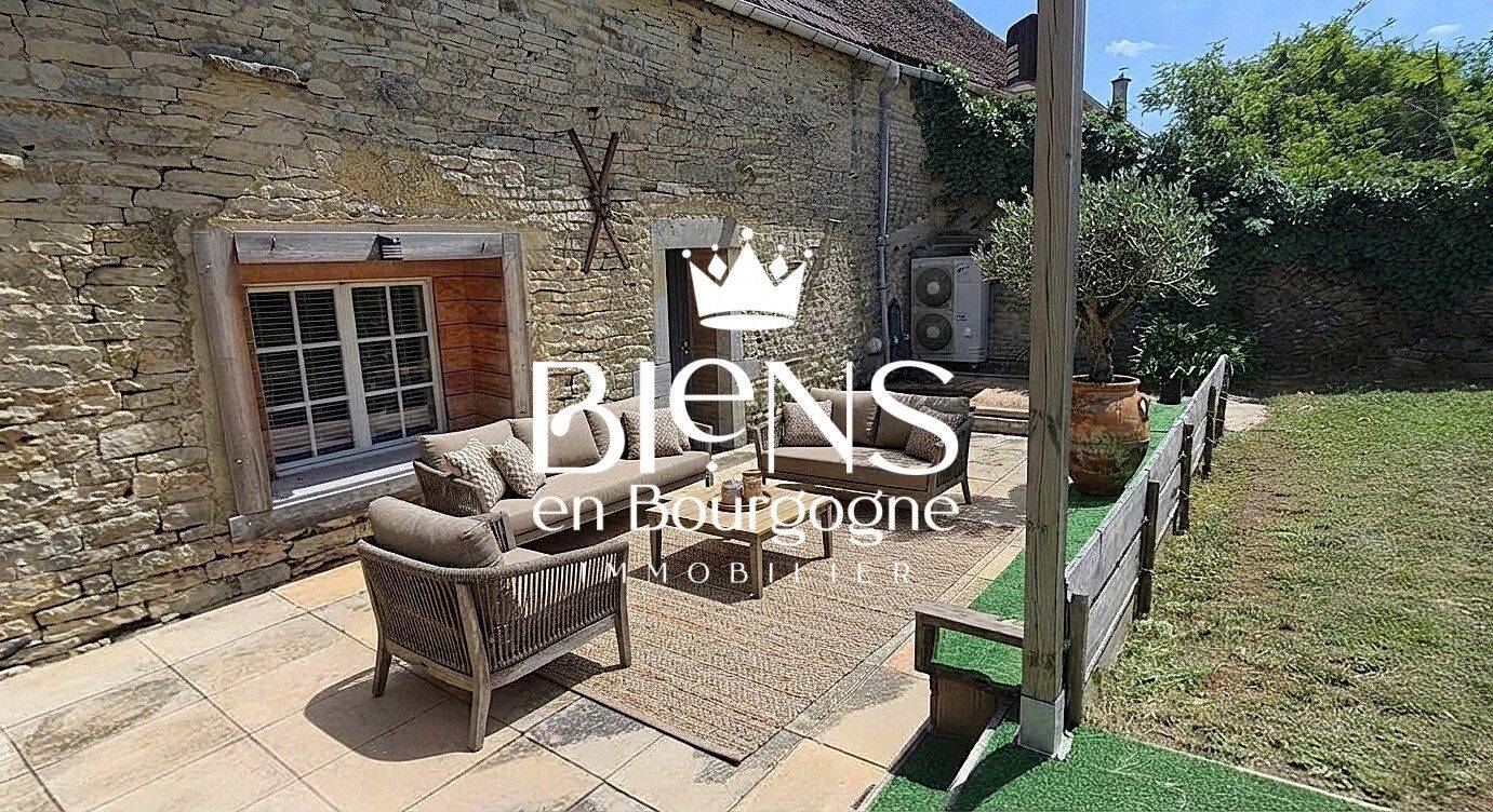 Maison 9 pièces 214 m² · à Meursault · 214 m² · 295 000 €
