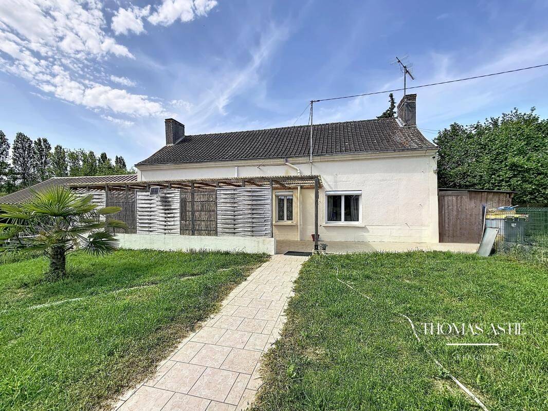 Maison 5 pièces 101 m² · à Noyant-Villages · 101 m² · 140 700 €