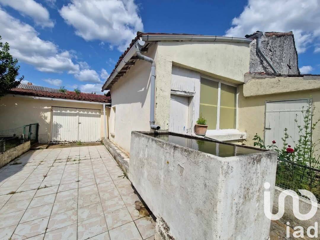 Maison 4 pièces 75 m² · à Faye-la-Vineuse · 75 m² · 83 500 €