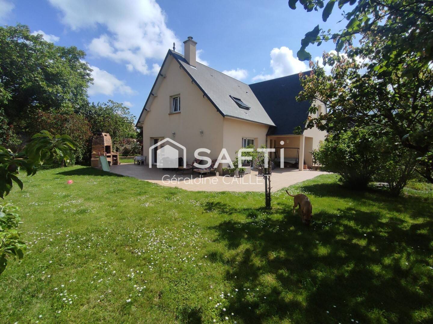 Maison 7 pièces 200 m² · à Cuverville · 200 m² · 438 000 €