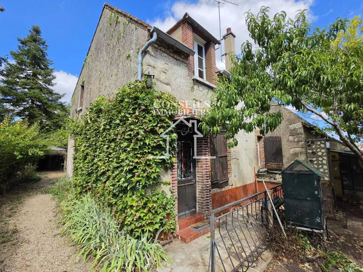Maison 4 pièces 107 m² · à Rousson · 106,6 m² · 88 000 €
