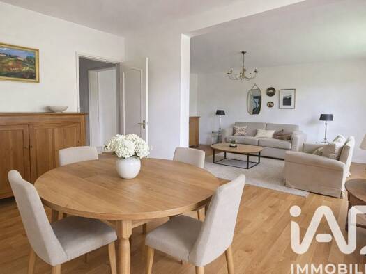 Appartement à vendre 213 000 € 5 pièces 4 chambres 104,1 m² Étage 1/2 Sud Est Amiens 80090