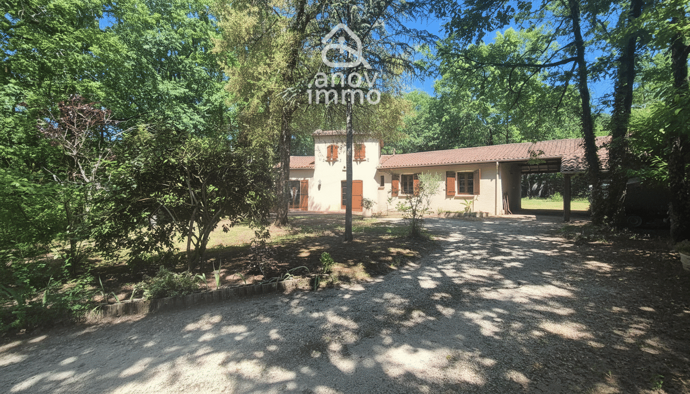 Maison 8 pièces 152 m² · à Mouthiers-sur-Boëme · 152 m² · 262 000 €