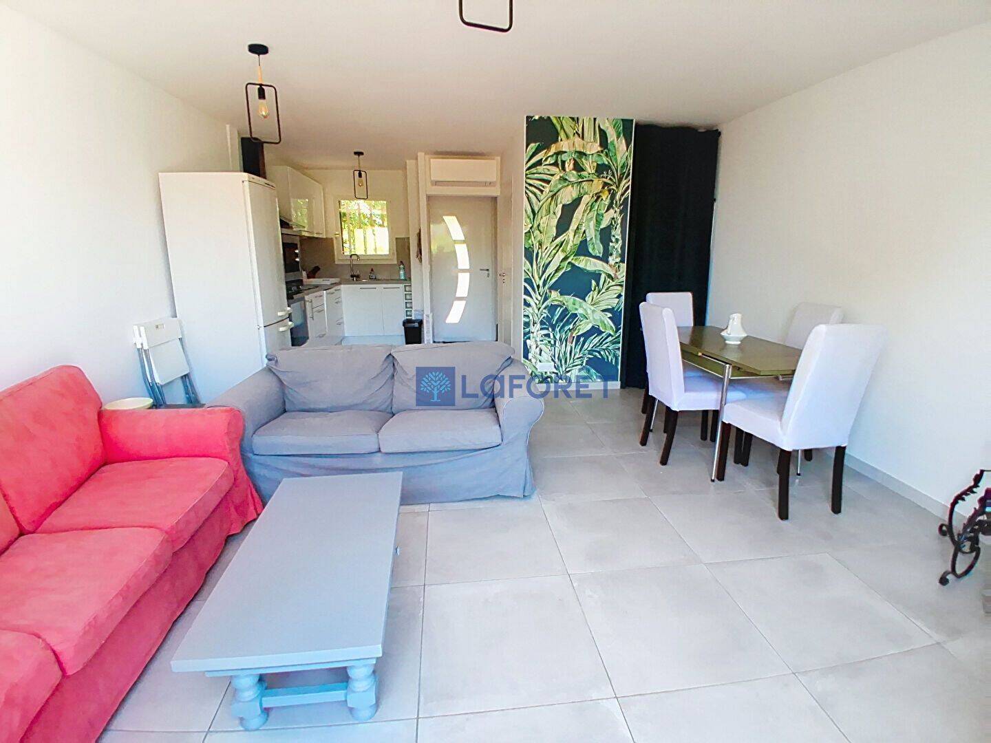Maison 3 pièces 58 m² · à Carqueiranne · 58 m² · 1 490 €/mois