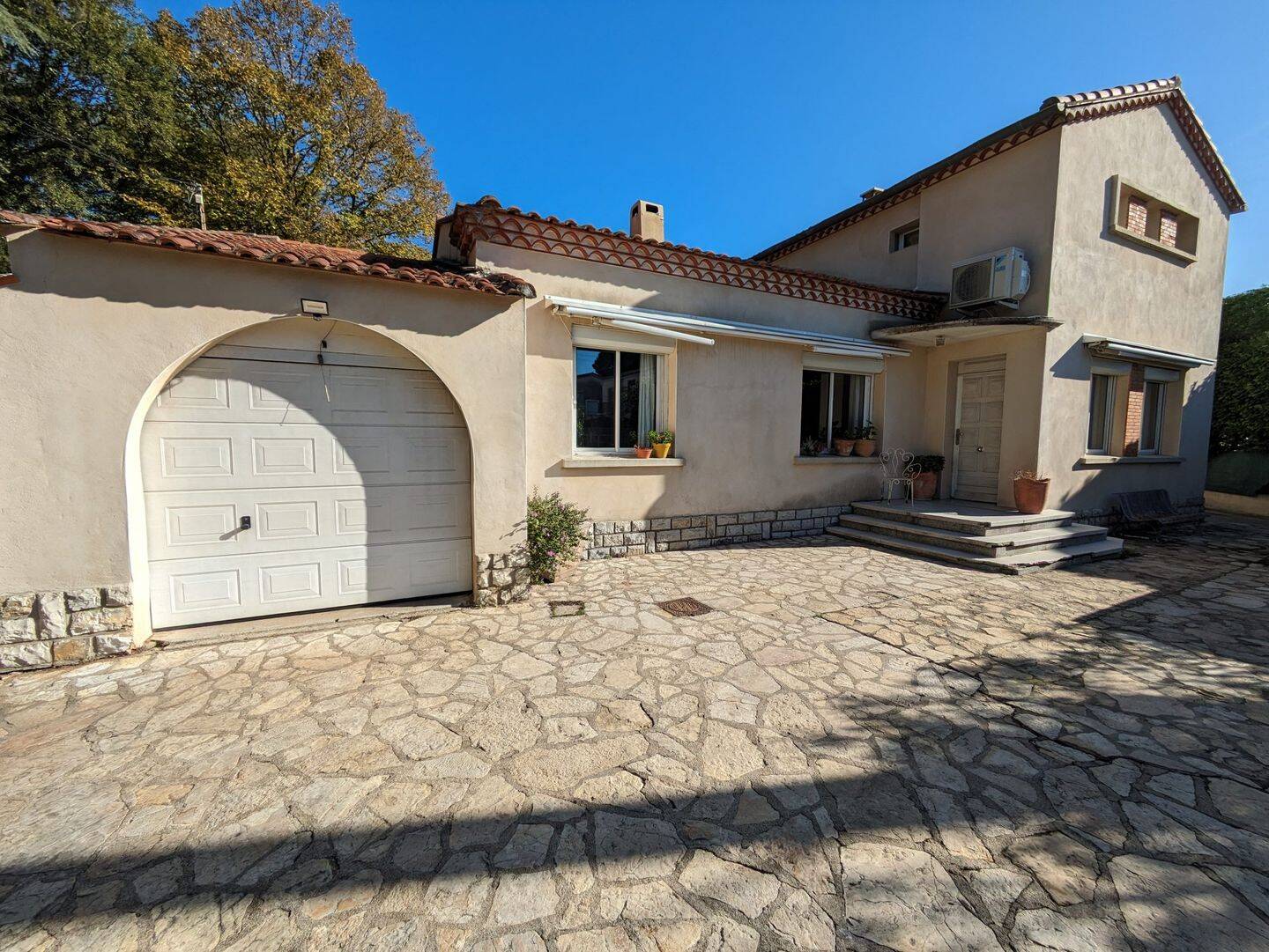 Maison 6 pièces 180 m² · à Montpellier · 180 m² · 670 000 €