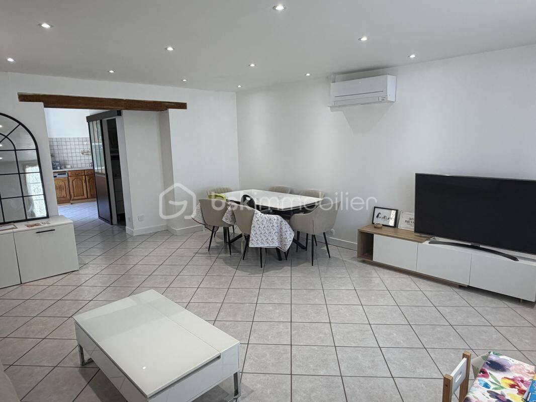Maison 5 pièces 110 m² · à Champigny · 110 m² · 195 000 €