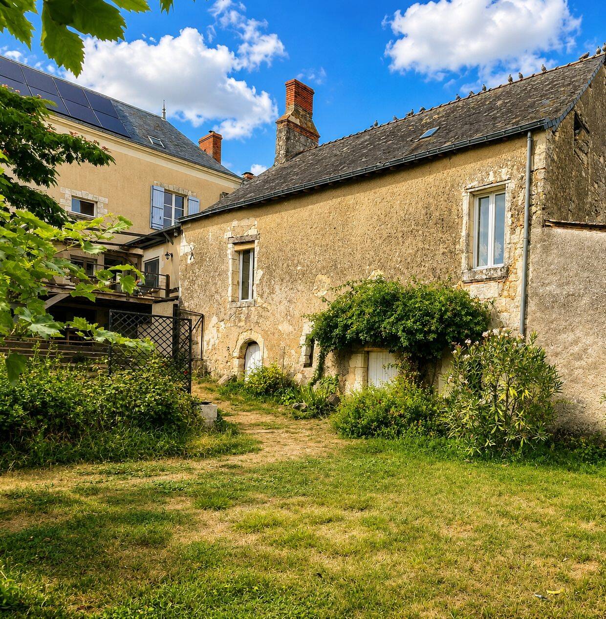 Maison 6 pièces 222 m² · à Mazé-Milon · 222 m² · 327 050 €