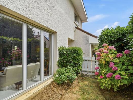 Maison à vendre 785 000 € 8 pièces 4 chambres 170 m² 430 m² de terrain Saint-Germain-en-Laye 78112