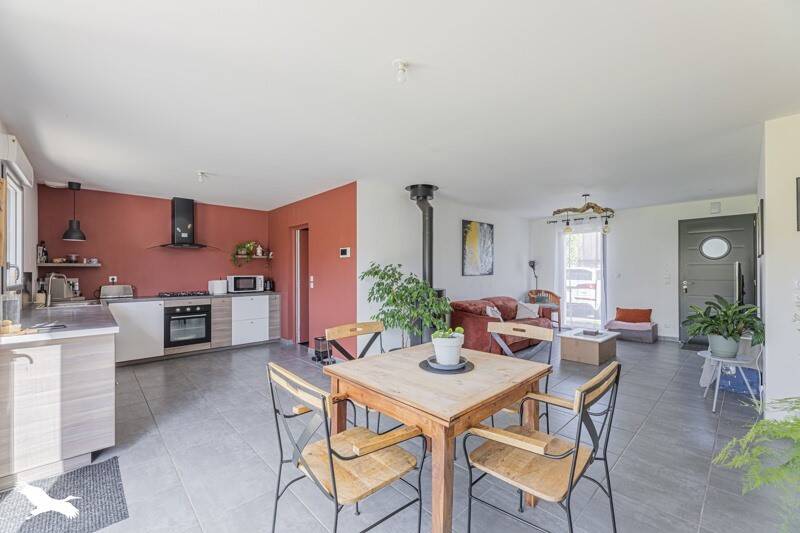 Maison 5 pièces 107 m² · à Auzouer-en-Touraine · 107 m² · 223 650 €