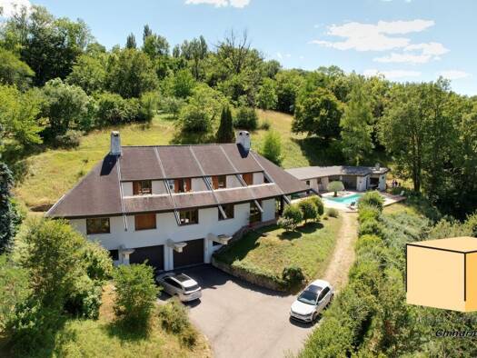 Villa à vendre 1 250 000 € 10 pièces 7 chambres 304 m² 14 000 m² de terrain Chanaz 73310