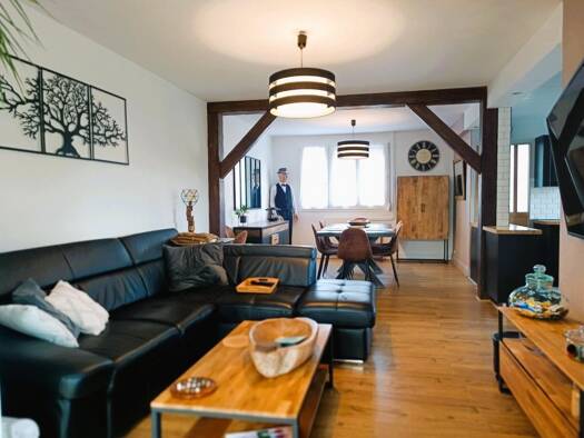 Maison à vendre 258 475 € 6 pièces 4 chambres 115 m² 299 m² de terrain Pont-Croix 29790