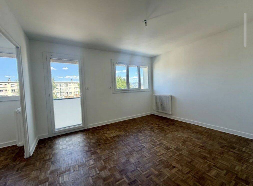 Appartement 4 pièces 70 m² · à Valence · 70 m² · 760 €