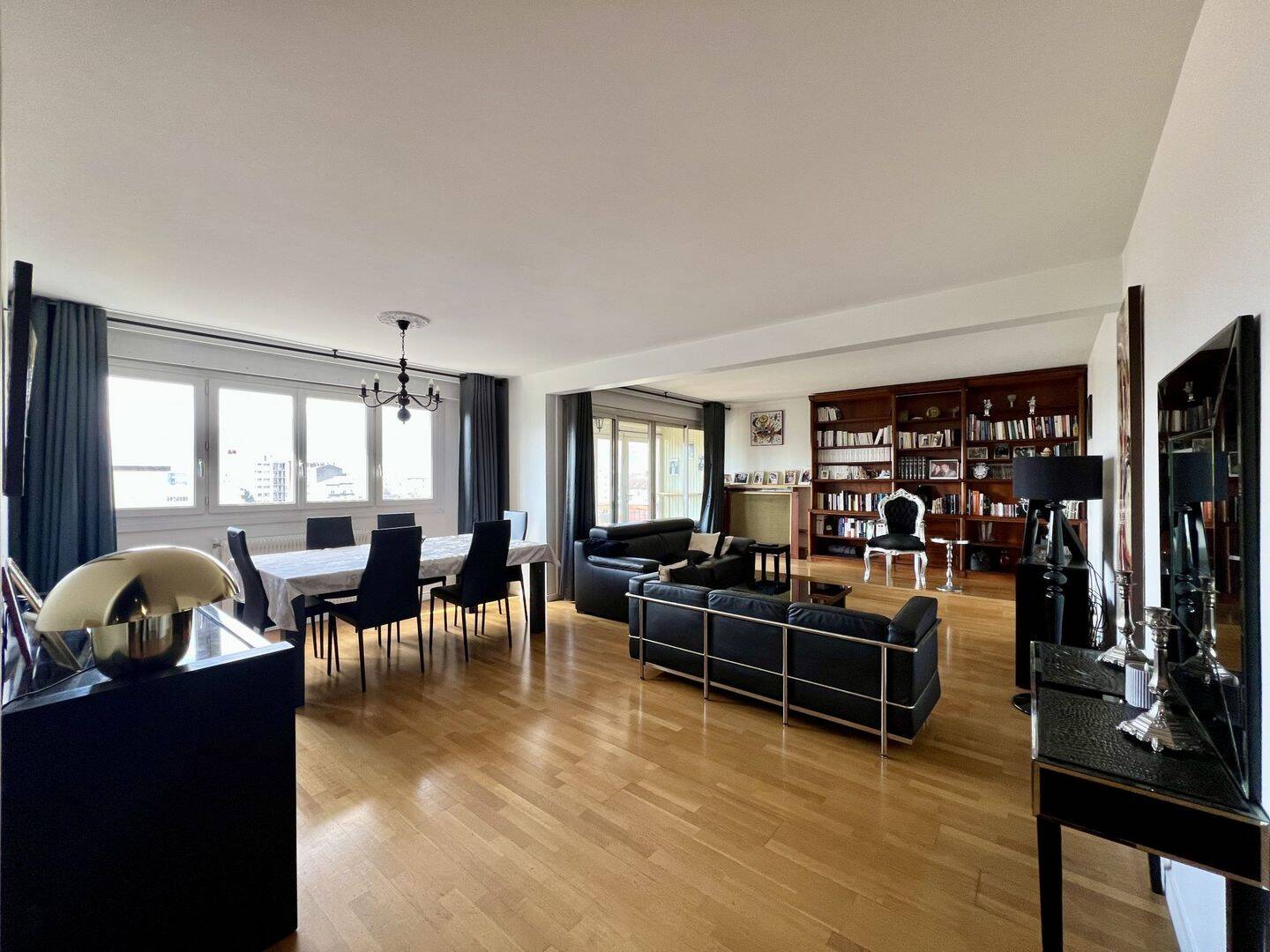 Appartement 5 pièces 126 m² · à Grenoble · 126 m² · 335 000 €