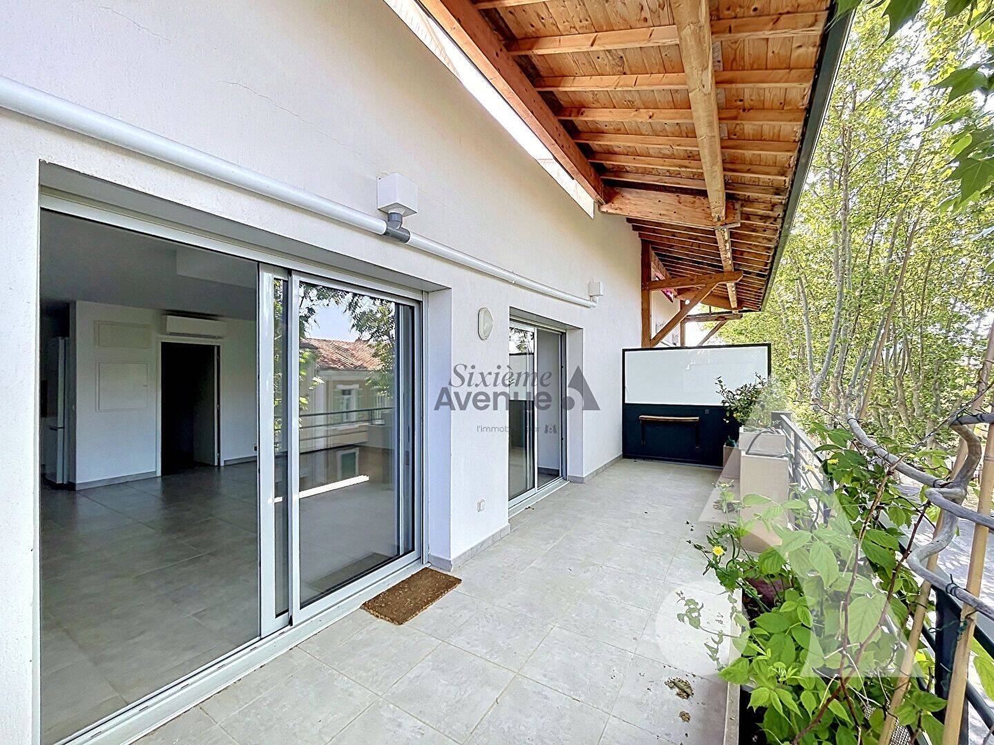 Appartement 3 pièces 75 m² · à Saint-Cyr-sur-Mer · 75 m² · 450 000 €