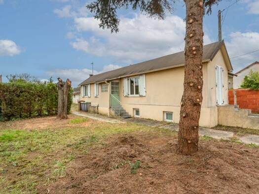 Maison de plain-pied à vendre 219 500 € 4 pièces 3 chambres 61,9 m² 471 m² de terrain Mocquet-Castors-Lafayette Vigneux-sur-Seine 91270