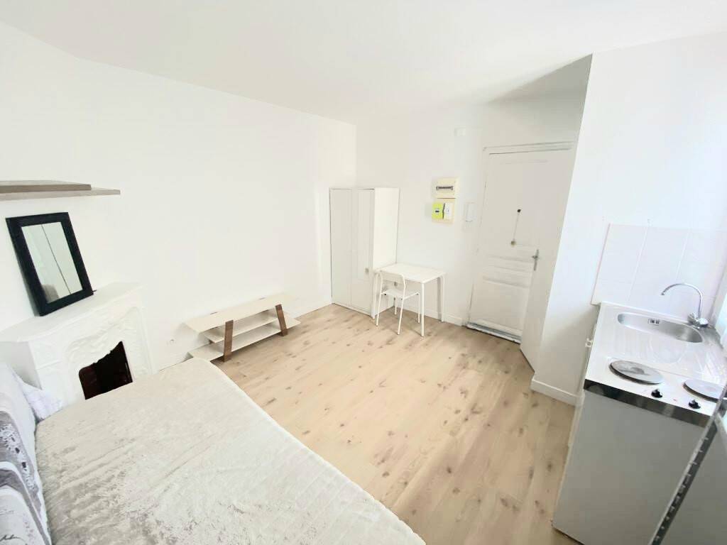 Appartement 1 pièce 18 m² · à Nogent-sur-Marne · 18 m² · 750 €
