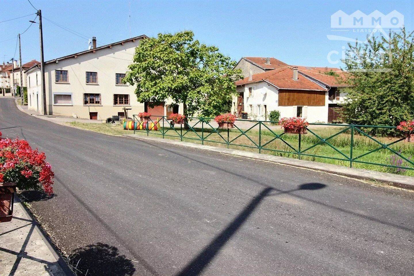 Maison 6 pièces 140 m² · à Beausite · 140 m² · 70 000 €