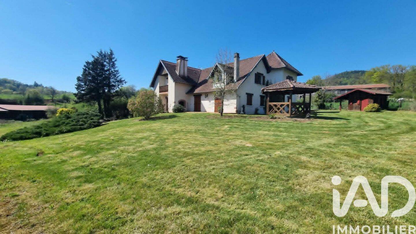 Maison 7 pièces 220 m² · à Saint-Dié-des-Vosges · 220 m² · 301 000 €