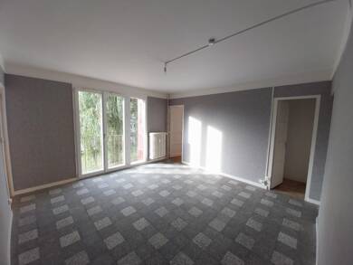 Appartement à louer 444 € 3 pièces 2 chambres 51 m² 1er étage Saulieu 21210
