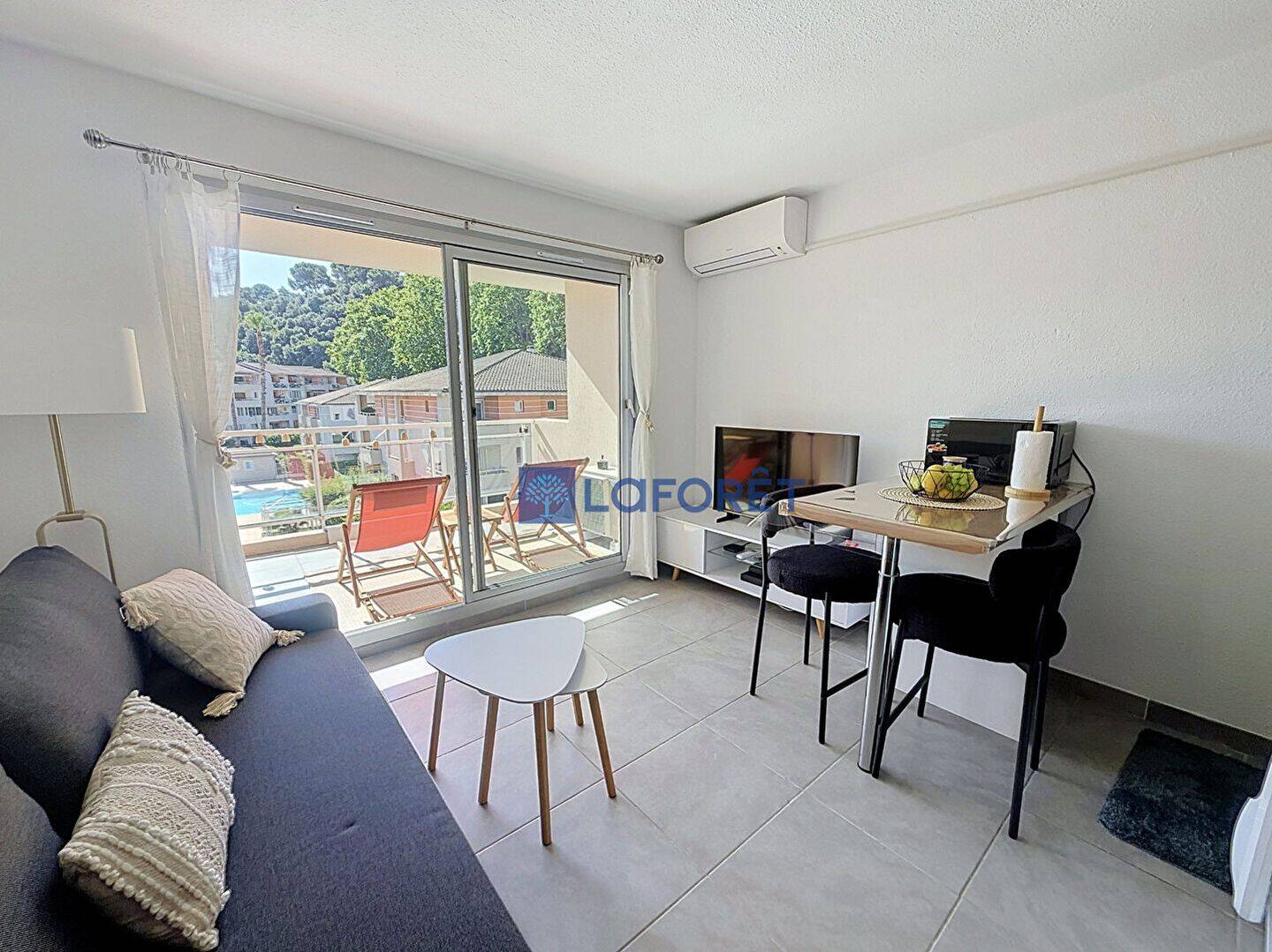Appartement 1 pièce 19 m² · à Cagnes-sur-Mer · 19,4 m² · 780 €/mois