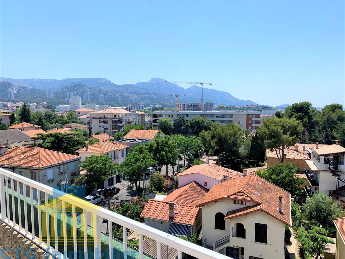Appartement 2 pièces 44 m² · à Marseille 8ème Arrondissement · 44 m² · 910 €/mois
